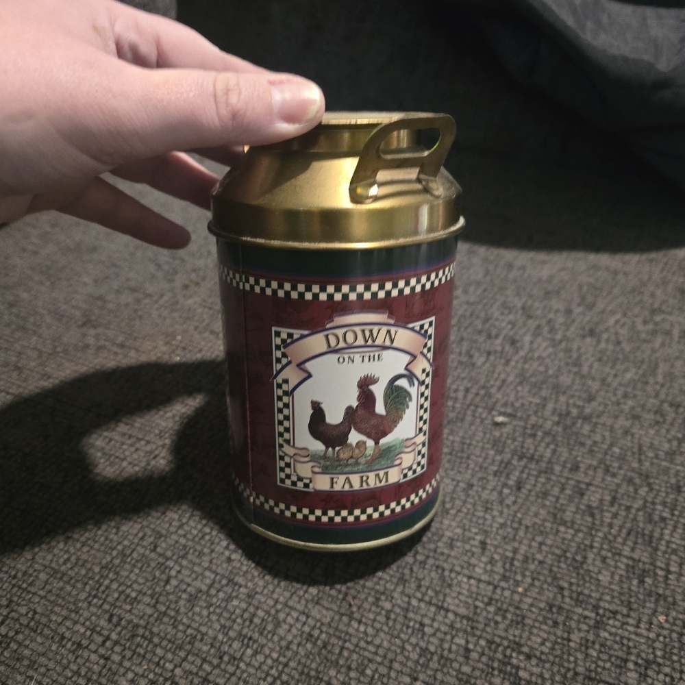 "Down On The Farm" Vintage Tin - Picture 3 of 5